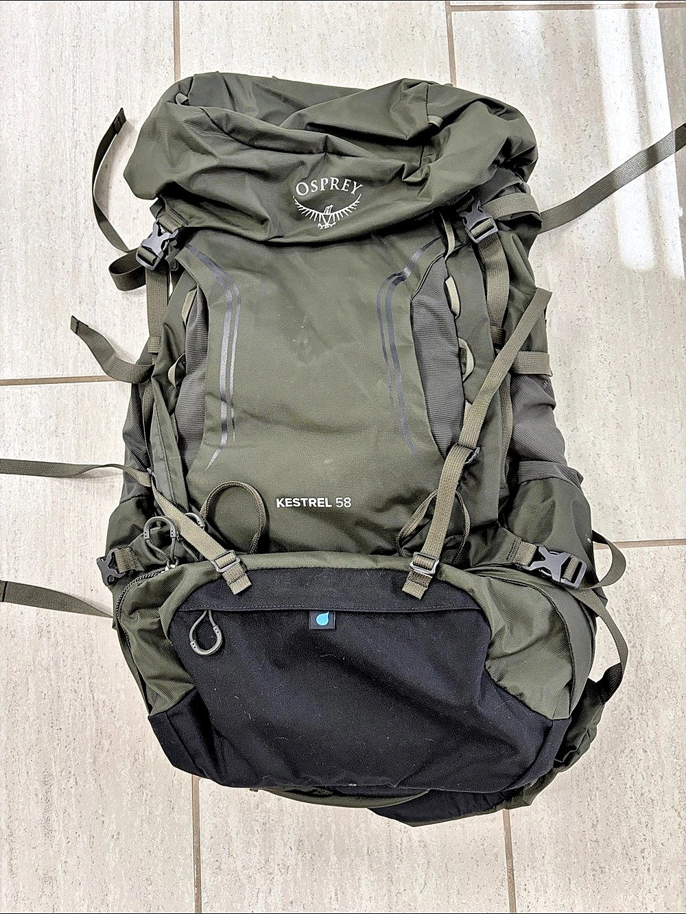 Osprey Kestrel 58 Hiking Backpack Green & Black